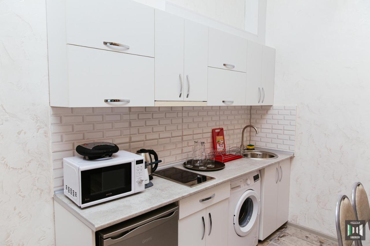 Libereco Aparthotel Батуми Экстерьер фото