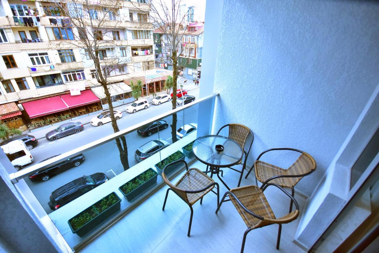 Libereco Aparthotel Батуми Экстерьер фото